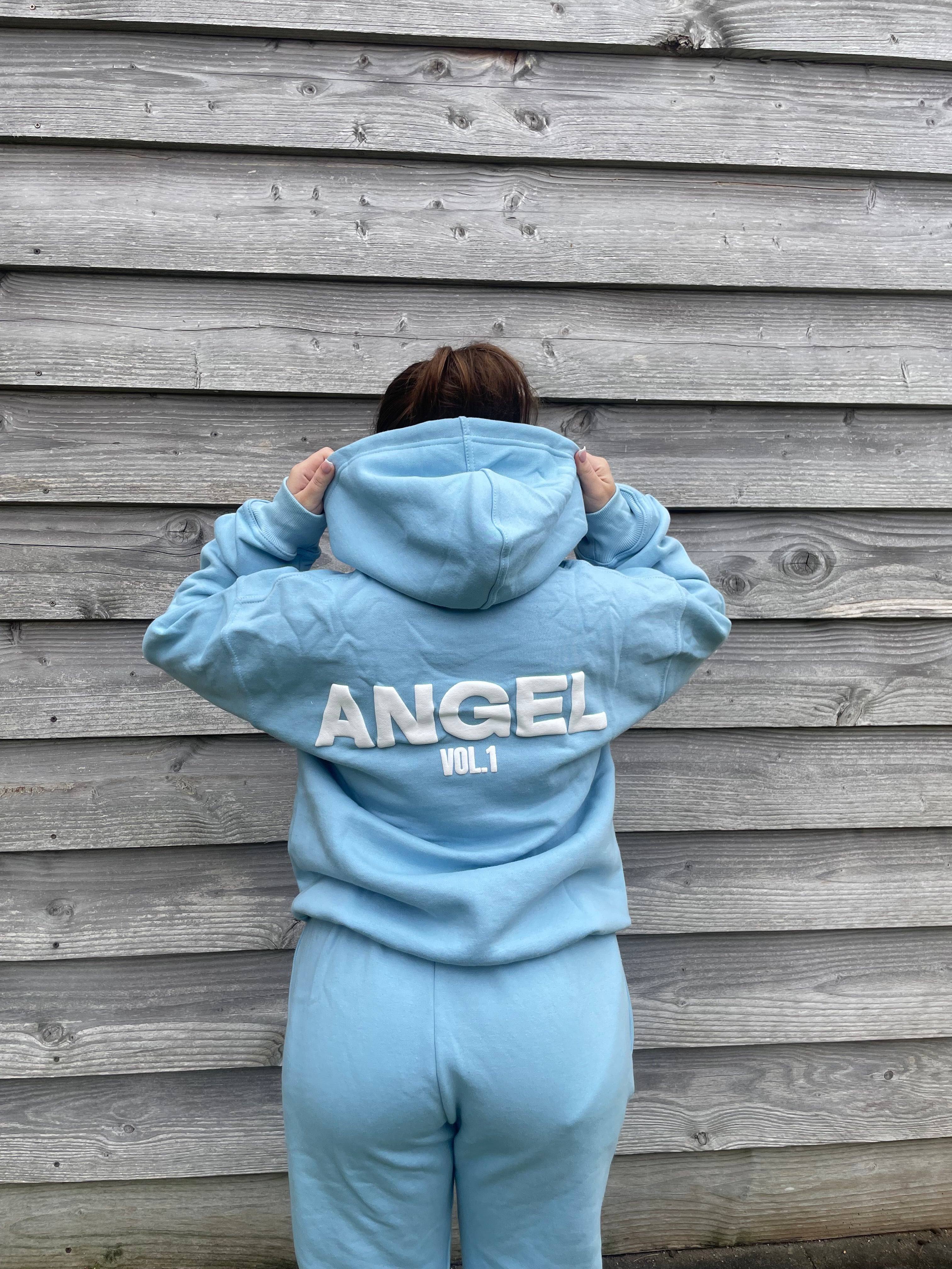 Angel Lounge Set Sky