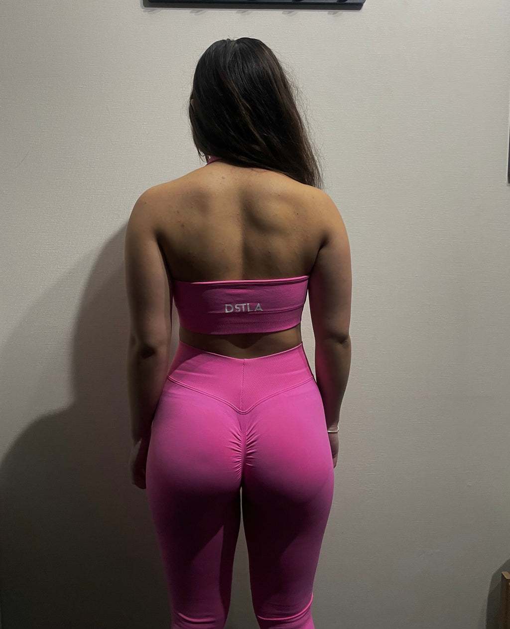 Essentials Halter Sports Bra Seamless Pink